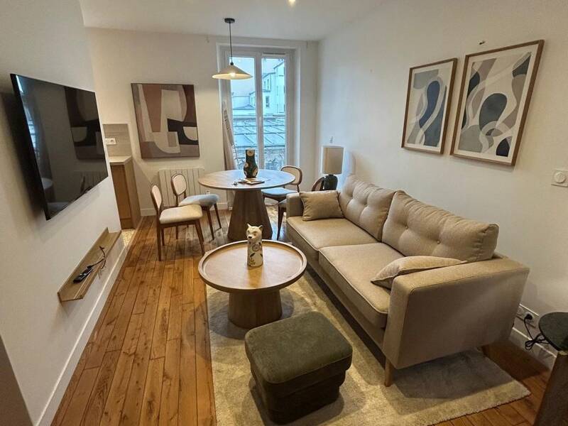 Maison à louer, 58m², PARIS 18E