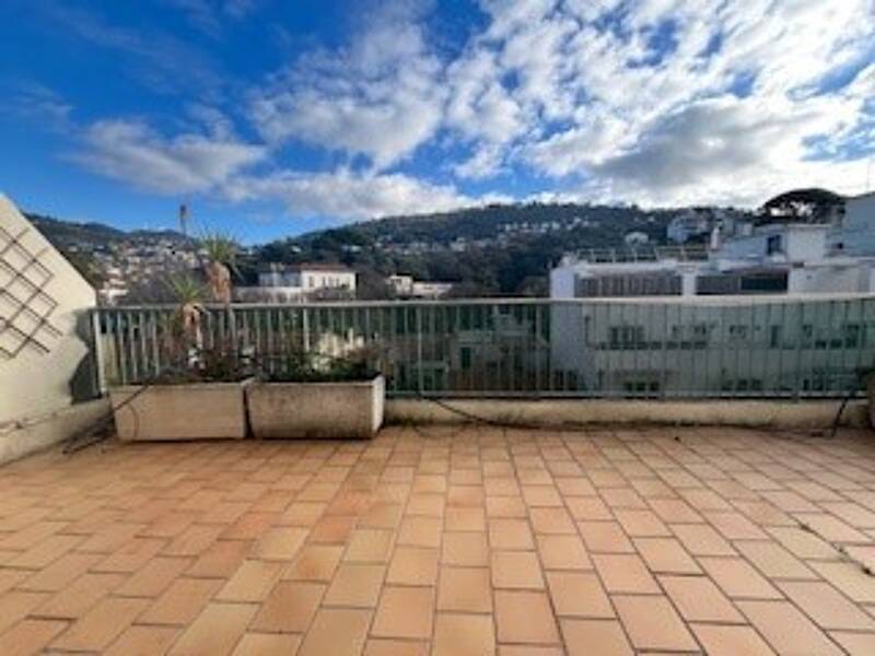 Maison à louer, 65m², NICE