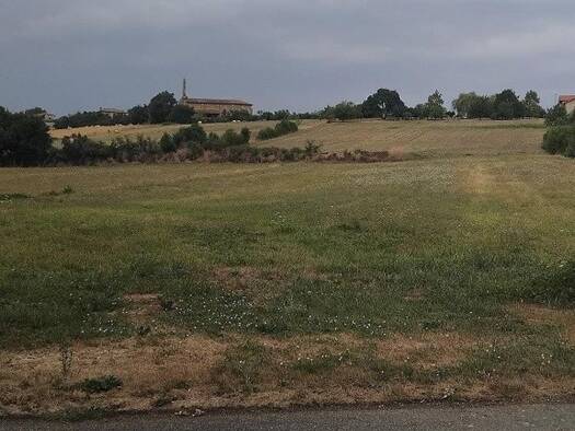 Terrain constructible à vendre 39 000 € 7 460 m² de terrain Eoux 31420