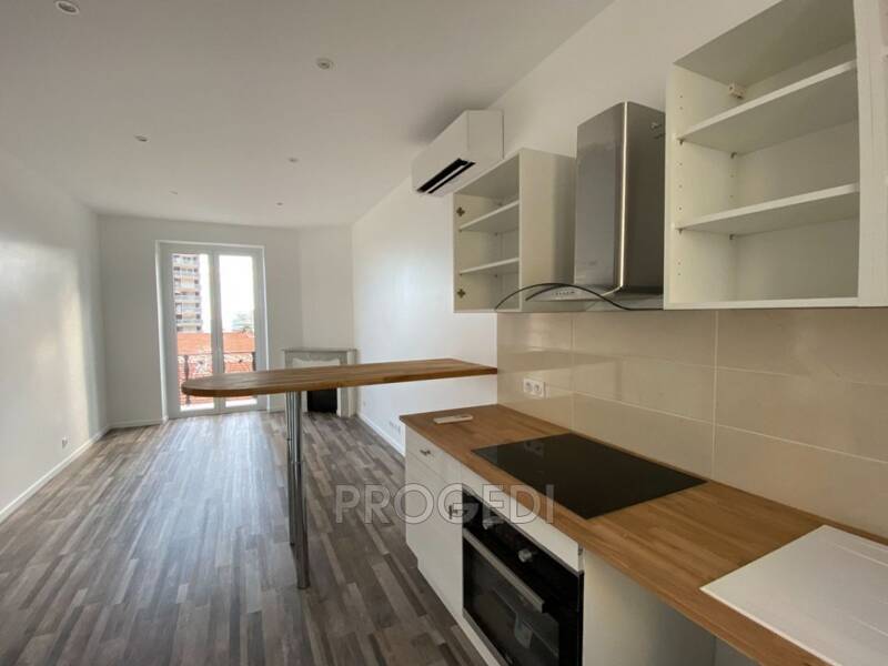 Maison à louer, 33m², BEAUSOLEIL