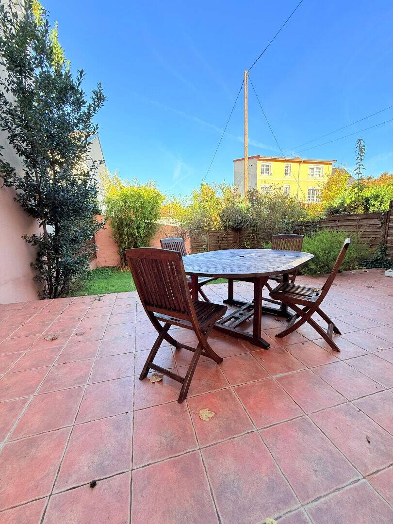 Maison à louer, 101m², NANTERRE