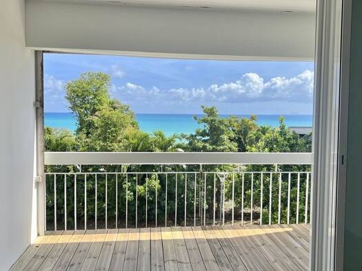 Appartement à louer 1 500 € 3 pièces 2 chambres 56,6 m² Étage 3/3 Le Gosier 97190