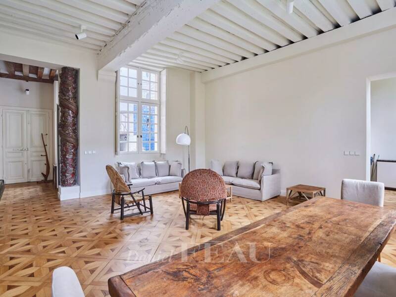 Maison à louer, 166m², PARIS 3E