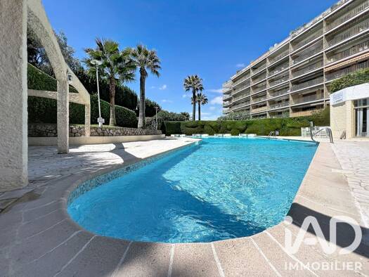 Appartement à vendre 529 000 € 4 pièces 3 chambres 106,23 m² Étage 1/6 Maurice Jeanpierre Le Cannet 06110