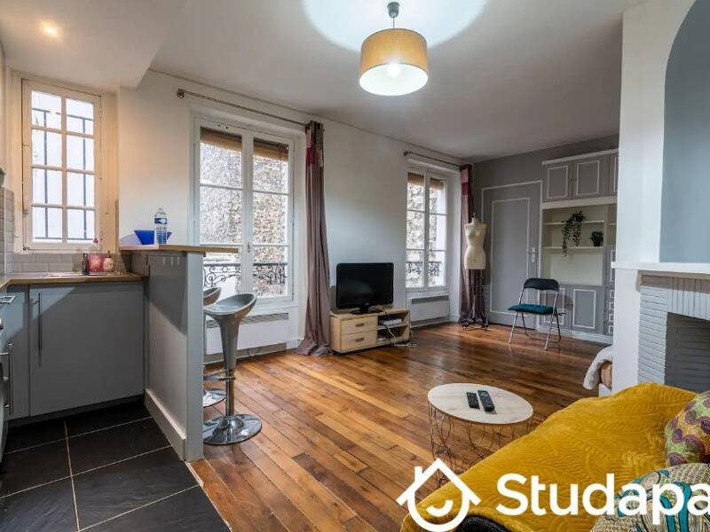 Maison à louer, 33m², PARIS 18E