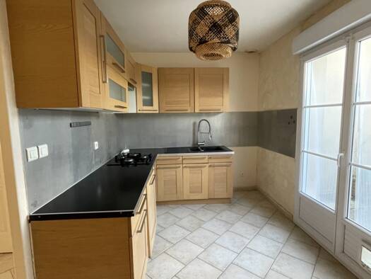 Maison à louer 799 € 3 pièces 2 chambres 71,8 m² dès le 04/04/2026 Chanteau 45400