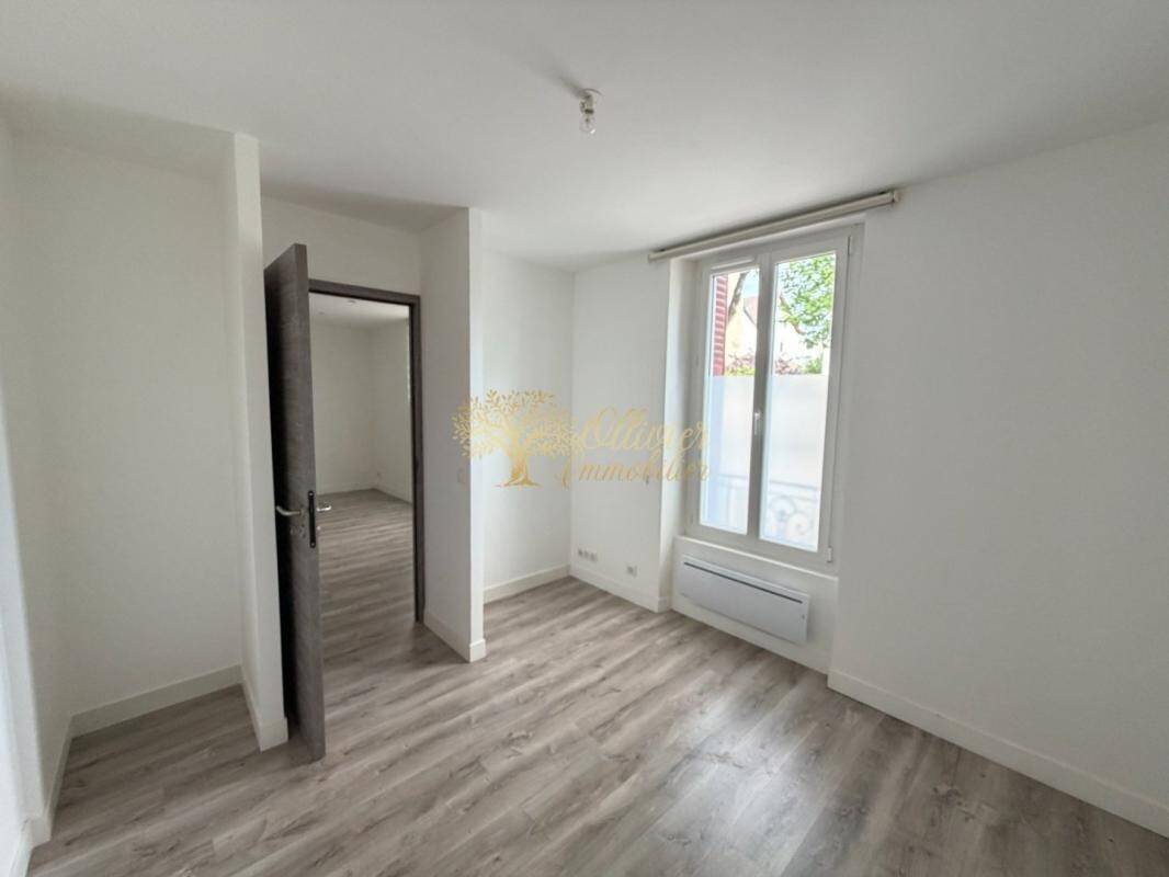 Maison à vendre, 32m², SAINT MAUR DES FOSSES