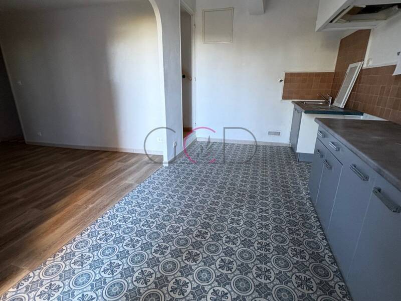 Maison à louer, 56m², VENTABREN