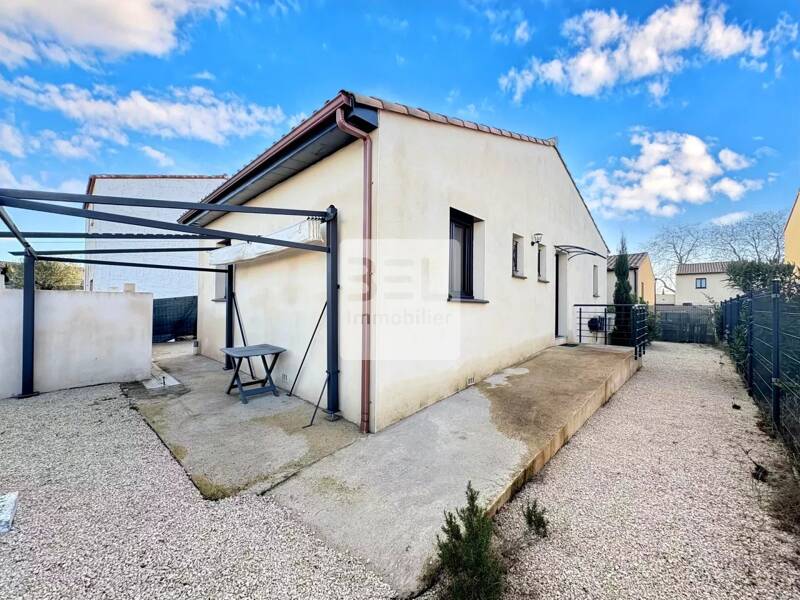 Maison à louer, 65m², UZES