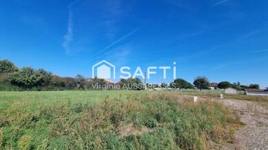 Terrain constructible à vendre 53 000 € 518 m² de terrain Saint-Sardos 82600