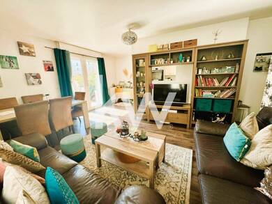 Appartement à vendre 258 000 € 3 pièces 2 chambres 61,4 m² RDC/6 Le Point du Jour-Centre Gare Cergy - 95800 95800