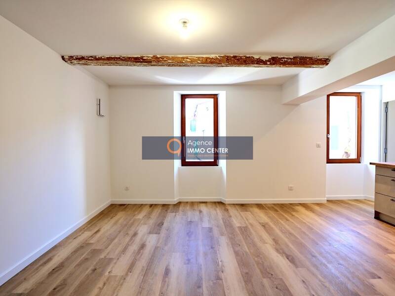 Maison à louer, 38m², SOLLIES PONT