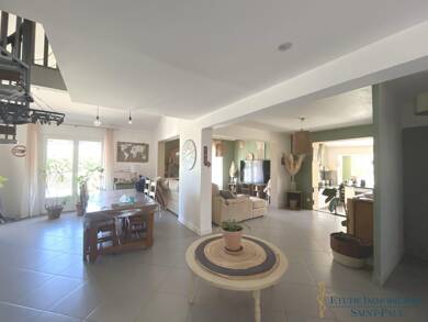 Villa à vendre 462 500 € 6 pièces 5 chambres 189 m² 1 183 m² de terrain Canet 34800