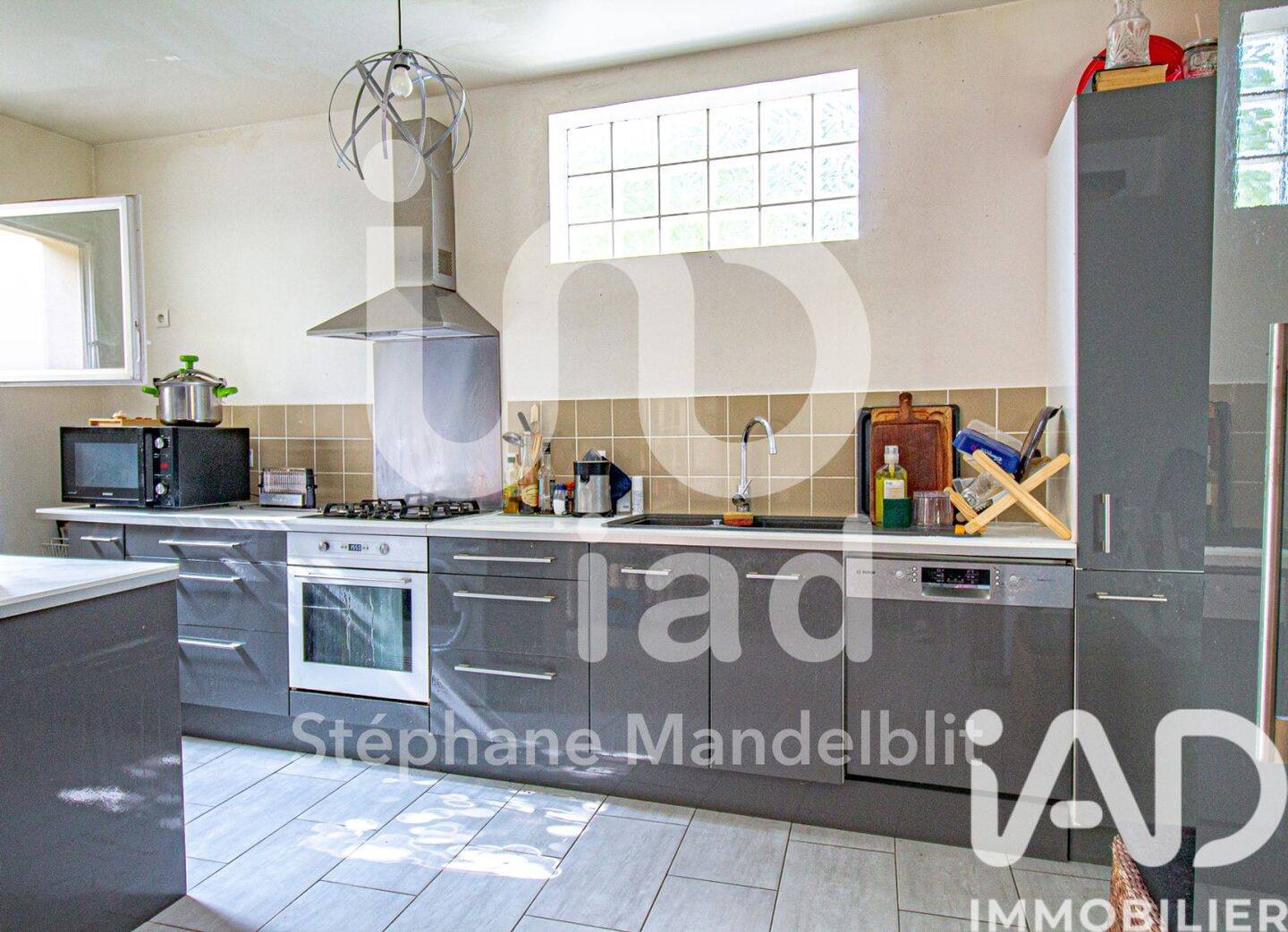 Maison à vendre, 140m², SAINT MAUR DES FOSSES