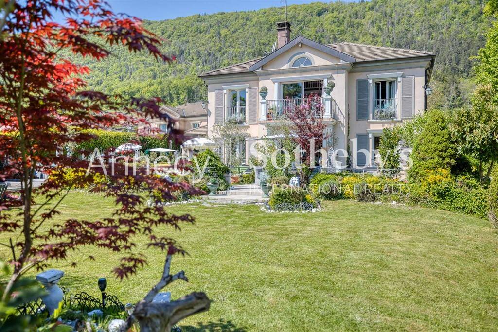 Maison à vendre, 196m², SEVRIER