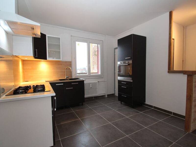 Maison à louer, 56m², DECIZE