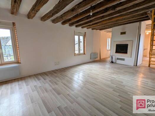 Maison à vendre 131 000 € 4 pièces 3 chambres 94 m² 135 m² de terrain Château-Renault 37110