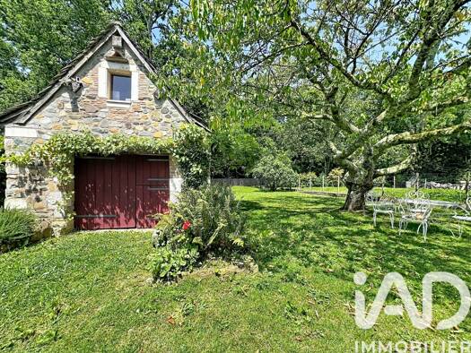 Maison à vendre 529 000 € 8 pièces 5 chambres 200 m² 1 632 m² de terrain Bizanos 64320