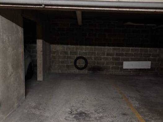 Parking à vendre 23 500 € 9 m² Dunois-Bibliothèque-Jeanne-d'Arc Paris 13ème arrondissement 75013