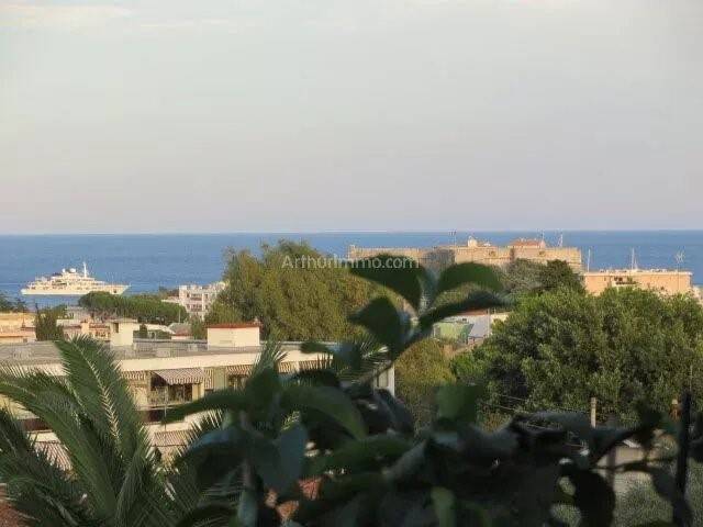 Maison à louer, 80m², ANTIBES