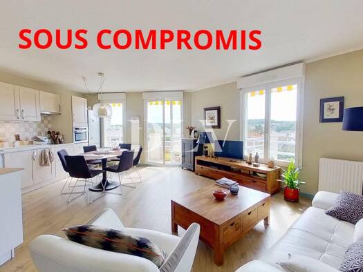 Appartement à vendre 337 000 € 3 pièces 2 chambres 65,35 m² Étage 3/4 Ouest Avon 77210