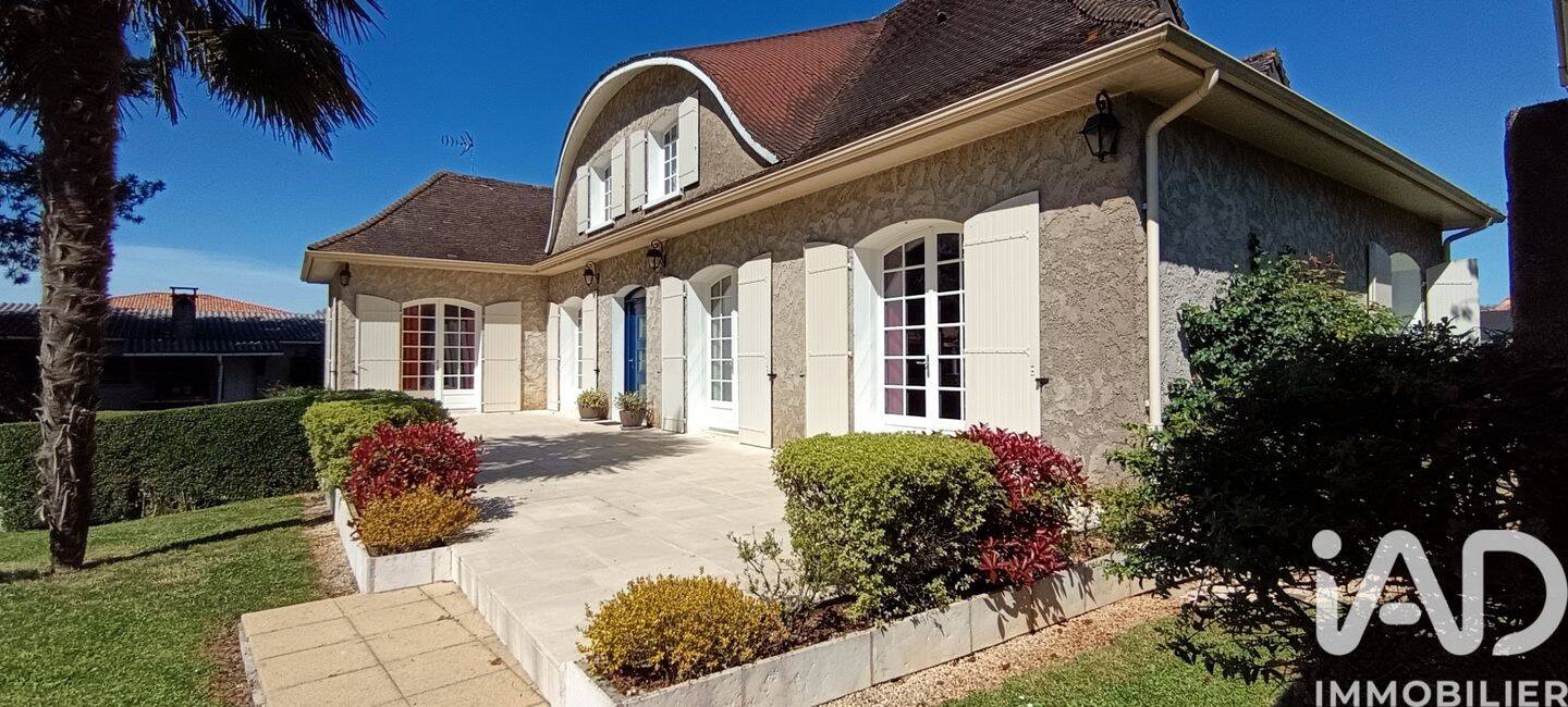 Maison à vendre, 217m², VIVONNE