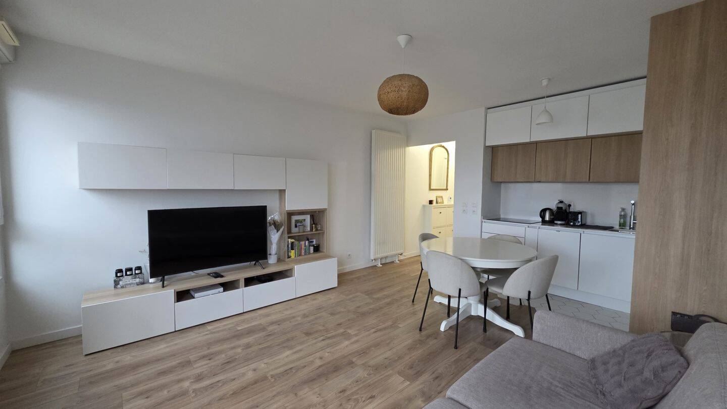 Maison à louer, 39m², NANTERRE