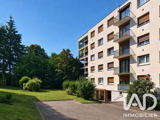 Appartement à vendre 215 000 € 4 pièces 2 chambres 104 m² Étage 4/4 Argonne Sud-Jean Zay Orléans 45000