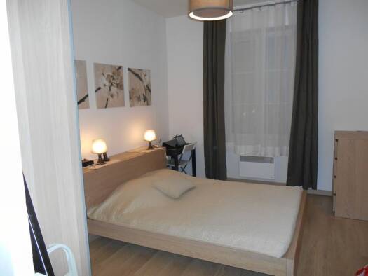 Appartement à louer 990 € 2 pièces 1 chambre 48 m² RDC Lyon 3ème 69003
