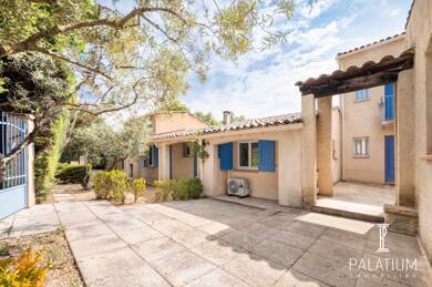 Maison de plain-pied à vendre 189 900 € 3 pièces 2 chambres 50 m² 100 m² de terrain Gréoux-les-Bains 04800