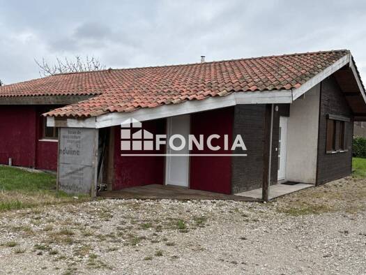 Maison à vendre 150 000 € 3 pièces 2 chambres 90 m² 1 786 m² de terrain Sainte-Lheurine 17520