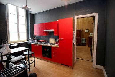Appartement à vendre 99 900 € 5 pièces 3 chambres 106 m² RDC Centre Ville Carcassonne 11000