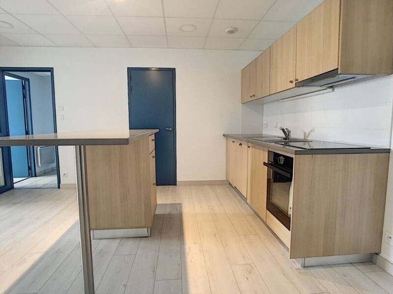 Maison à louer, 91m², AURILLAC