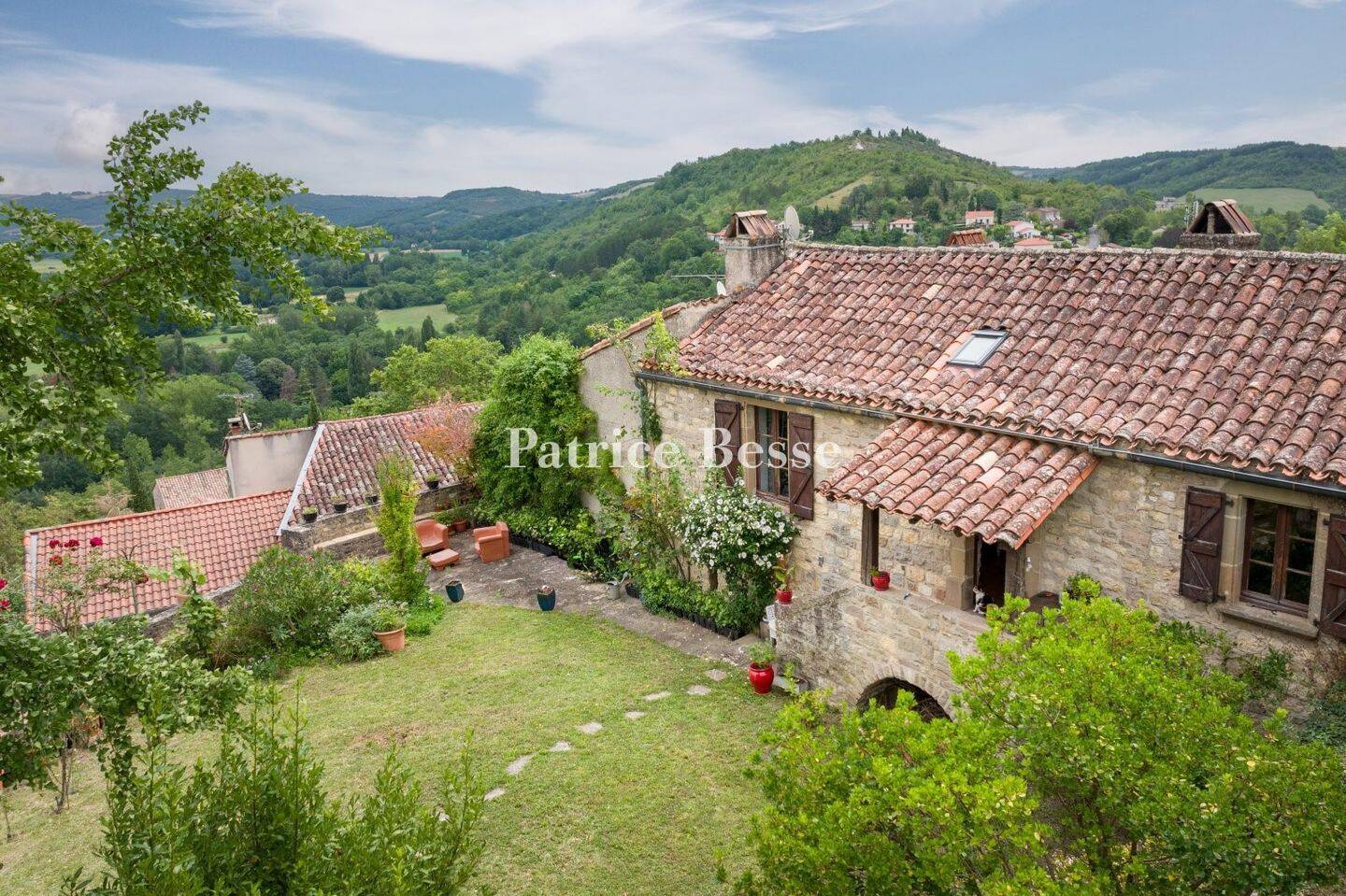 Maison à vendre, 350m², CORDES SUR CIEL