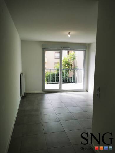Appartement à louer 578 € 2 pièces 1 chambre 42,8 m² 1er étage Béligny-La Sablonnière-La Grange Rouge-Le Peloux-Les Fourches Villefranche-sur-Saône 69400