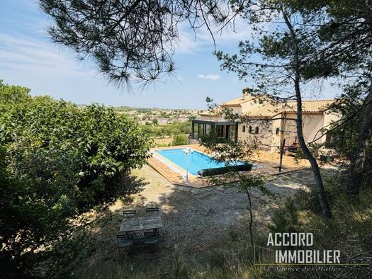 Villa à vendre 599 000 € 4 pièces 3 chambres 125 m² 10 477 m² de terrain Puisserguier 34620