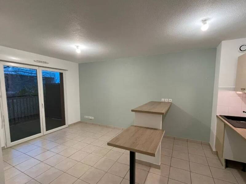 Maison à louer, 36m², SAINT SEURIN SUR L'ISLE