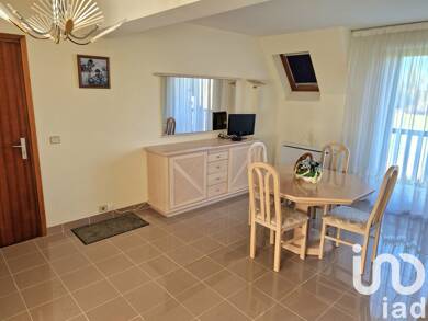 Appartement à vendre 325 000 € 4 pièces 2 chambres 64 m² 3 étages Tourgéville 14800