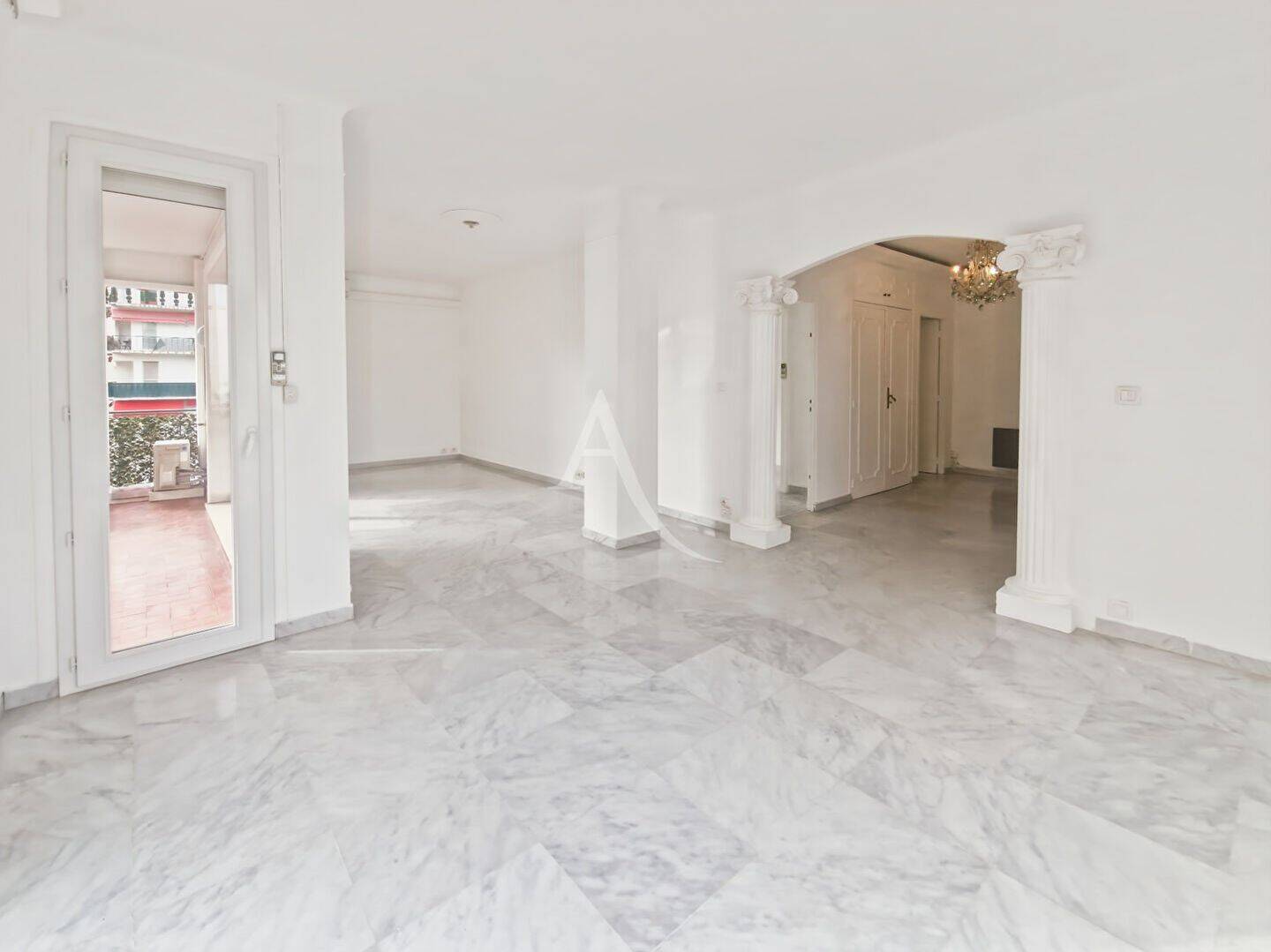 Maison à louer, 77m², CANNES