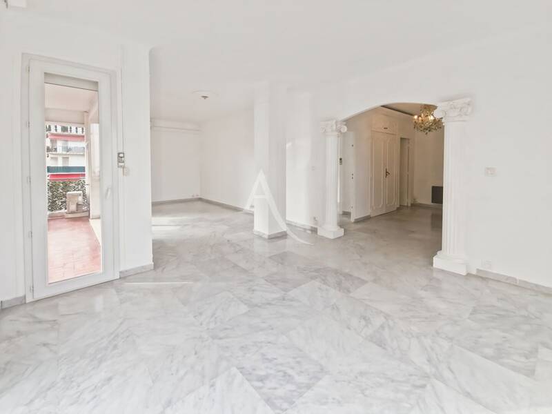 Maison à louer, 77m², CANNES