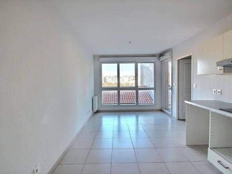 Maison à louer, 37m², MARSEILLE 4E