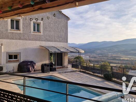 Maison à vendre 599 500 € 9 pièces 7 chambres 246 m² 1 000 m² de terrain Bras-d'Asse 04270