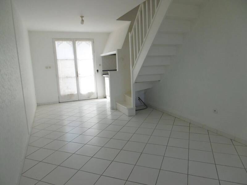 Maison à louer, 39m², SULLY SUR LOIRE