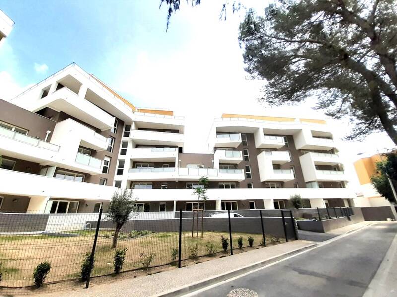 Maison à louer, 59m², NIMES