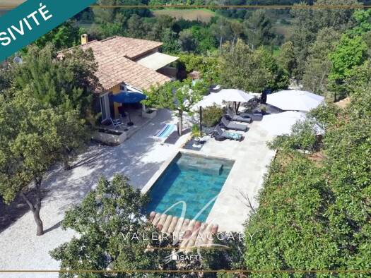 Maison de plain-pied à vendre 457 000 € 5 pièces 3 chambres 110 m² 3 163 m² de terrain Flassans-sur-Issole 83340