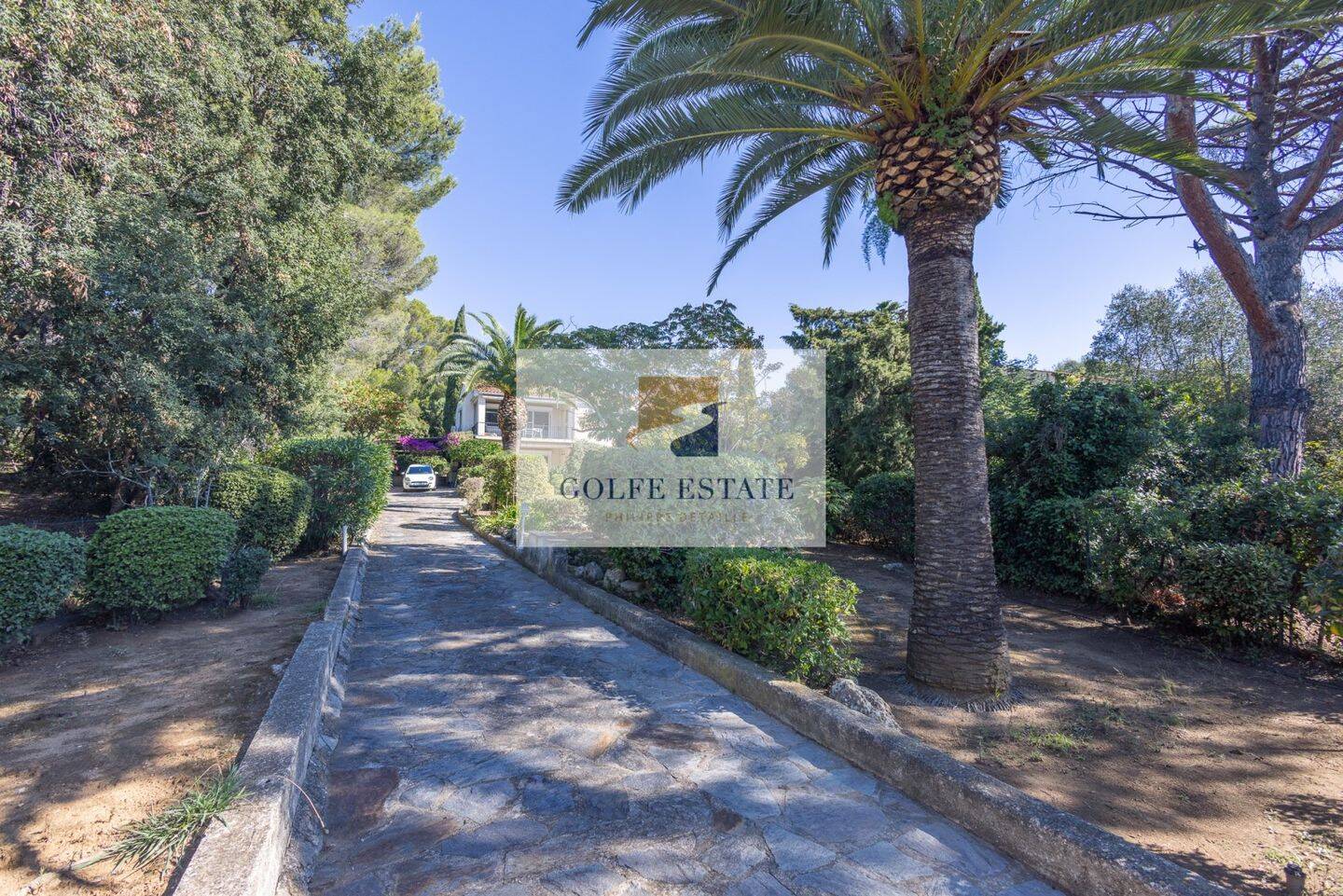 Maison à vendre, 113m², LA CROIX VALMER