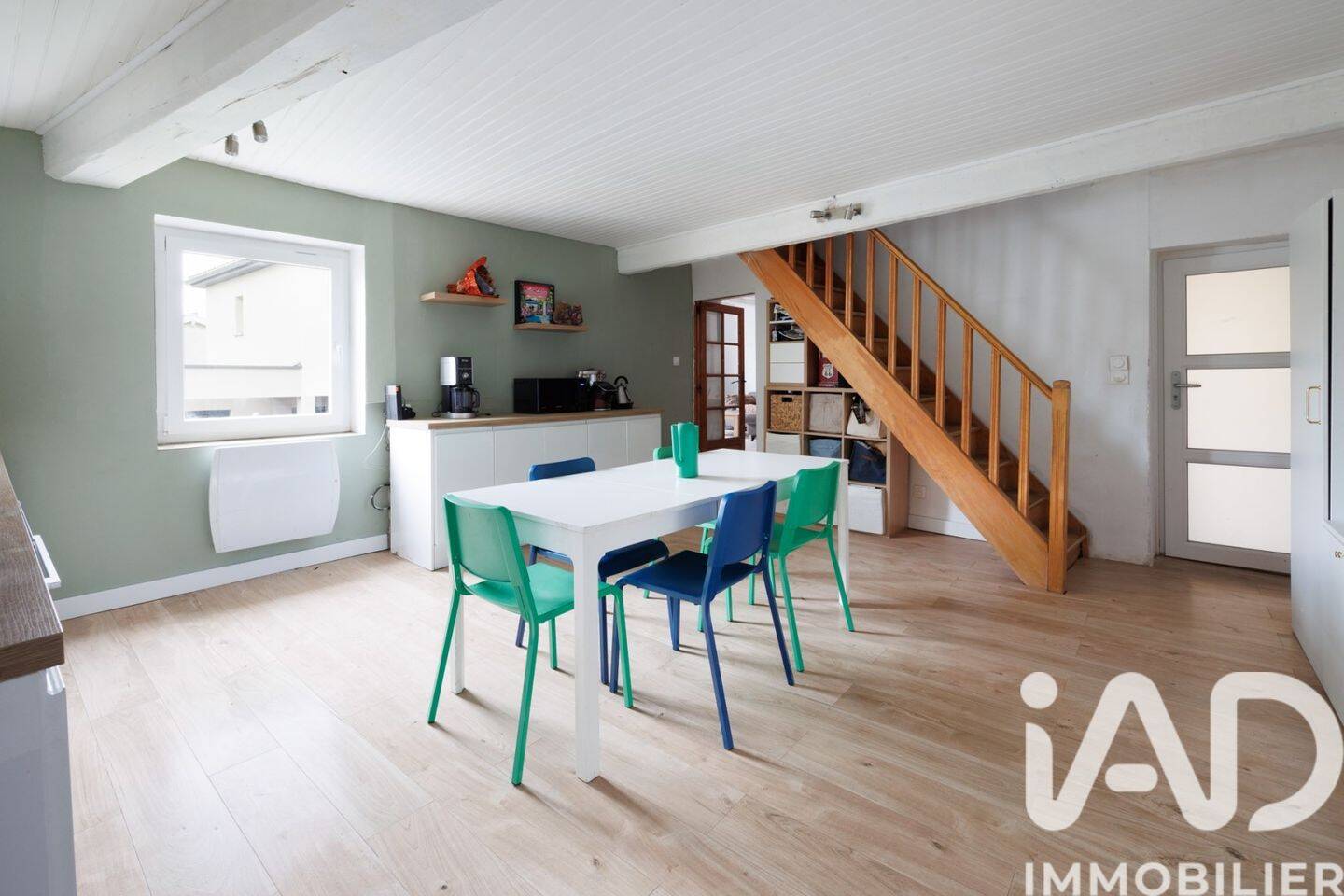 Maison à vendre, 114m², SAINT GENIS LES OLLIERES