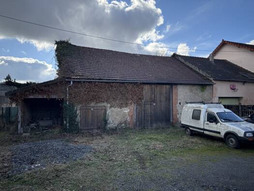 Propriété à vendre 49 000 € Bellerive sur Allier 03700
