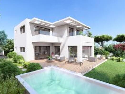 Terrain constructible à vendre 330 000 € 686 m² de terrain Est Gémenos 13420