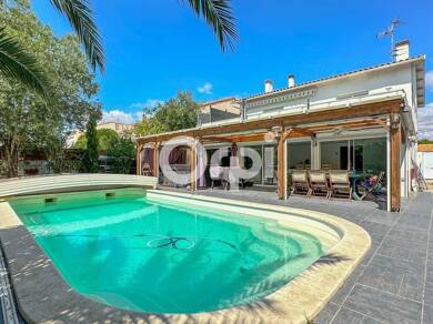 Maison à vendre 553 850 € 4 pièces 3 chambres 133,8 m² 588 m² de terrain Est Châtelaillon-Plage 17340